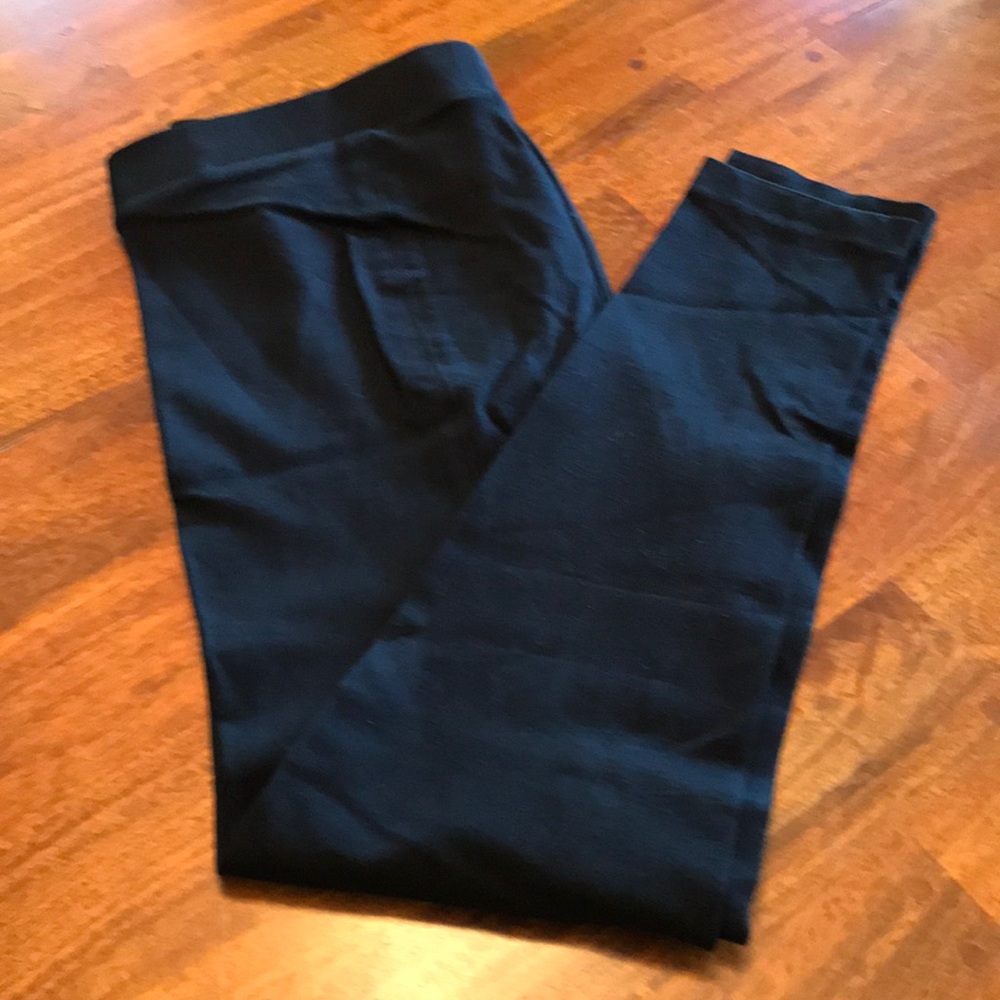 Kenneth Cole black leggings, EUC, large